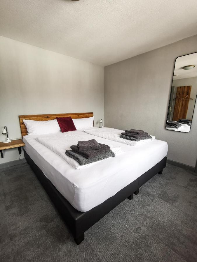 Kontraste Hotel Neumünster Екстериор снимка